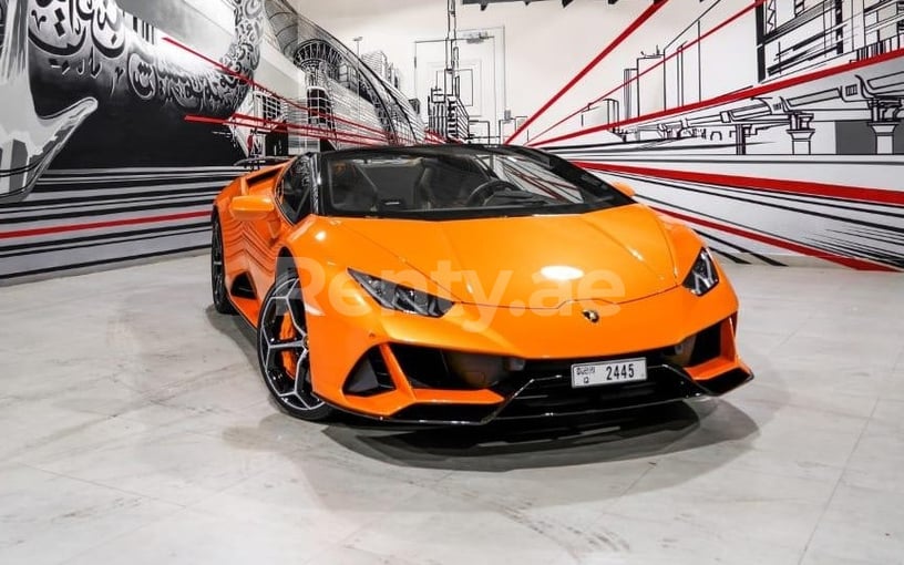 Lamborghini Evo spyder (naranja), 2021 para alquiler en Dubai