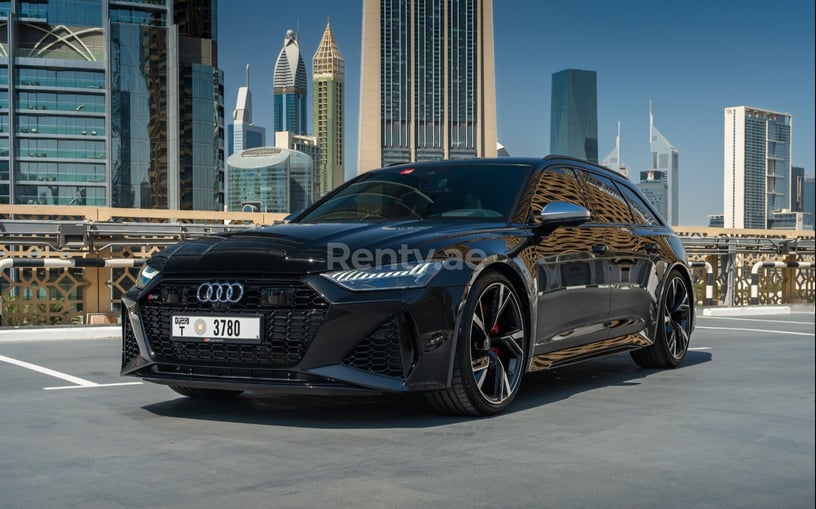 Audi RS6 (Schwarz), 2021  zur Miete in Dubai