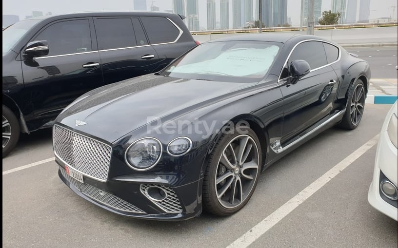 Bentley Continental GT (Negro), 2019 para alquiler en Abu-Dhabi