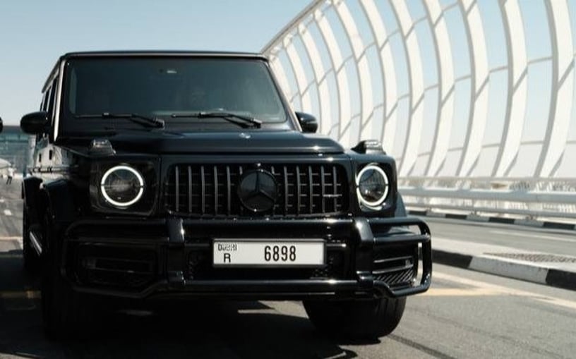在迪拜 租 梅赛德斯 G63 AMG (黑色), 2022