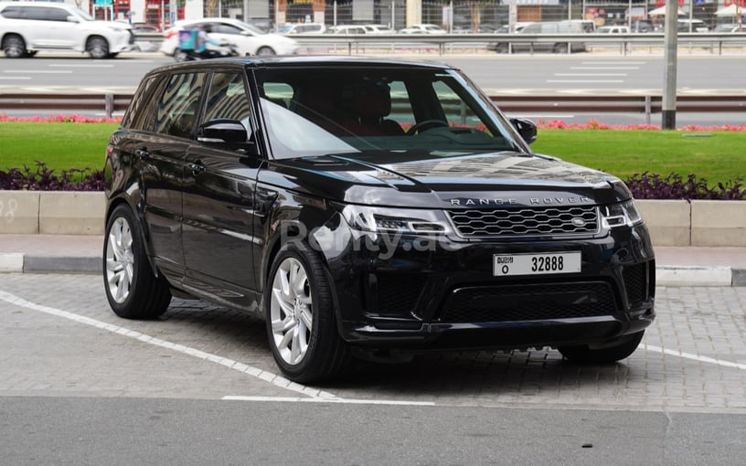 Range Rover Sport (Negro), 2019 para alquiler en Dubai
