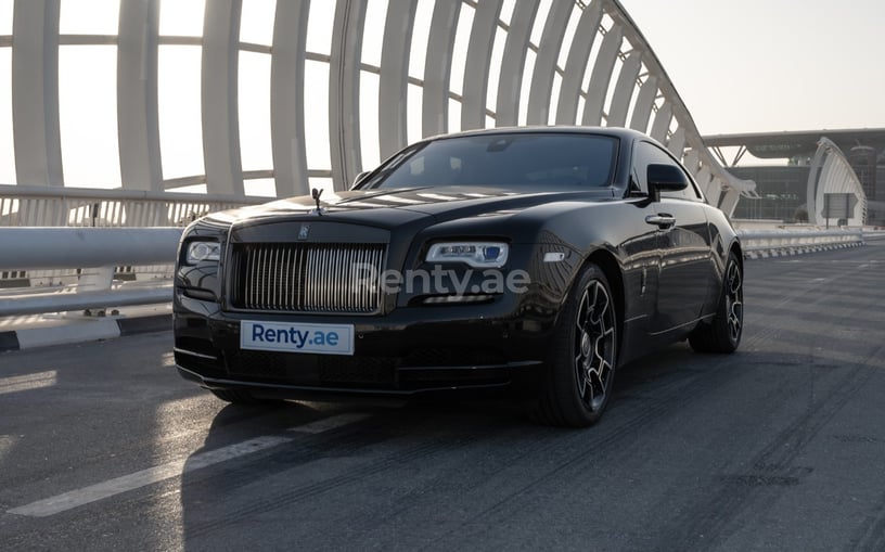 在迪拜 租 Rolls Royce Wraith Black Badge (黑色), 2018