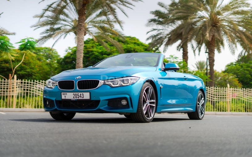 BMW 430i  cabrio (Blau), 2021  zur Miete in Ras Al Khaimah
