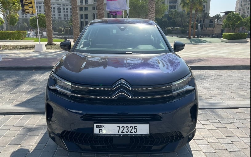 Citroen C5 Aircross (Blau), 2023  zur Miete in Abu Dhabi
