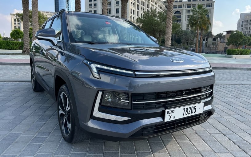 Jac S4 (Grise), 2024 &agrave; louer &agrave; Sharjah