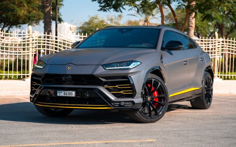 Lamborghini Urus (Серый), 2022 для аренды в Дубай