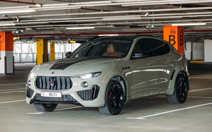 Maserati Levante (Gris), 2020 para alquiler en Ras Al Khaimah
