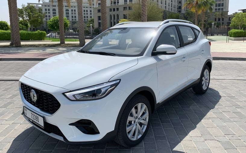 إيجار إم جي ZS (أبيض), 2025 في دبي