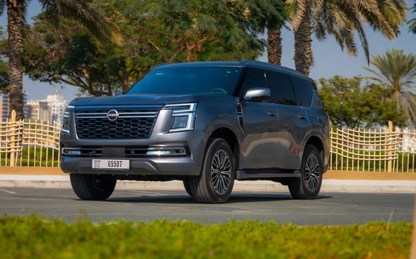 Nissan Patrol Platinum V6 (Grise), 2025 - offres de bail &agrave; Duba&iuml;
