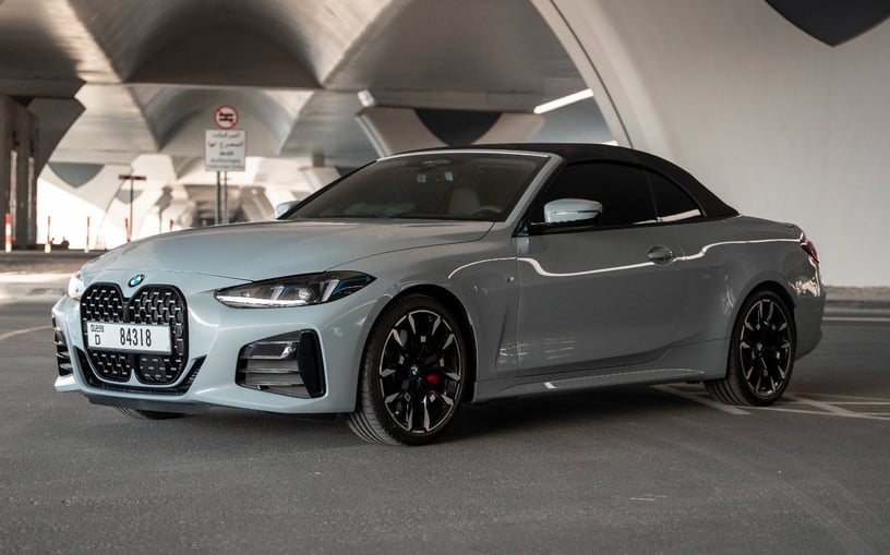 BMW 420i (Nardo grau), 2025  zur Miete in Sharjah