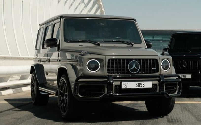 在迪拜 租 梅赛德斯 G63 AMG (纳尔多灰), 2022