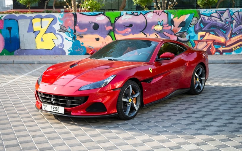 Ferrari Portofino Rosso (rojo), 2023 - ofertas de arrendamiento en Abu Dhabi
