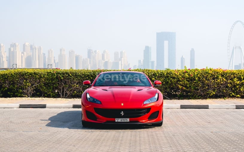 Ferrari Portofino Rosso (Rosso), 2020 in affitto a Dubai