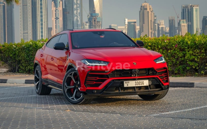 Lamborghini Urus (Rosso), 2020 in affitto a Ras Al Khaimah