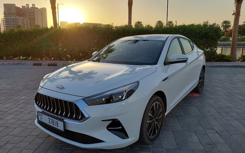 إيجار JAC J7 (أبيض), 2024 في دبي