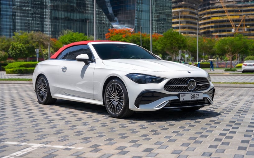 Mercedes CLE 200 AMG cabriolet/convertible (Blanc), 2025 &agrave; louer &agrave; Abu Dhabi