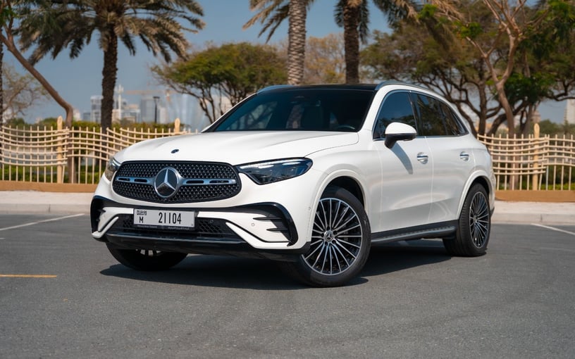 Mercedes GLC 200 SUV (Blanco), 2024 - ofertas de arrendamiento en Dub&aacute;i
