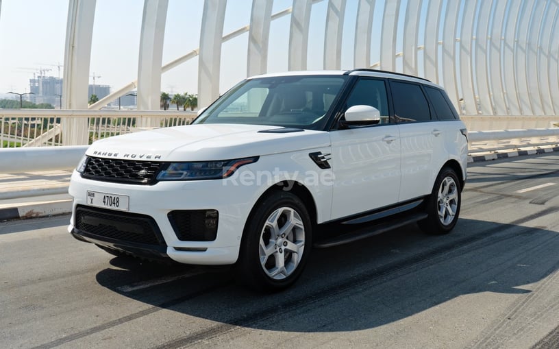 Range Rover Sport (Blanco), 2020 para alquiler en Abu-Dhabi