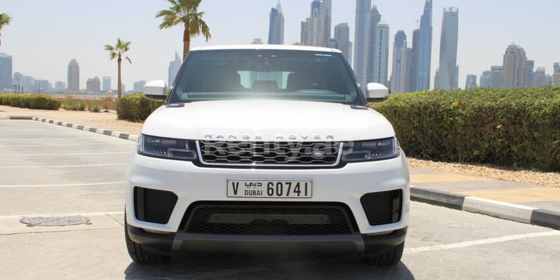 Range Rover Sport (Blanc), 2019 à louer à Dubai