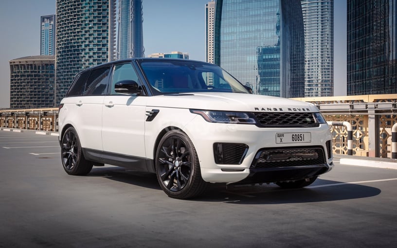 Range Rover Sport (Bianca), 2020 in affitto a Abu Dhabi