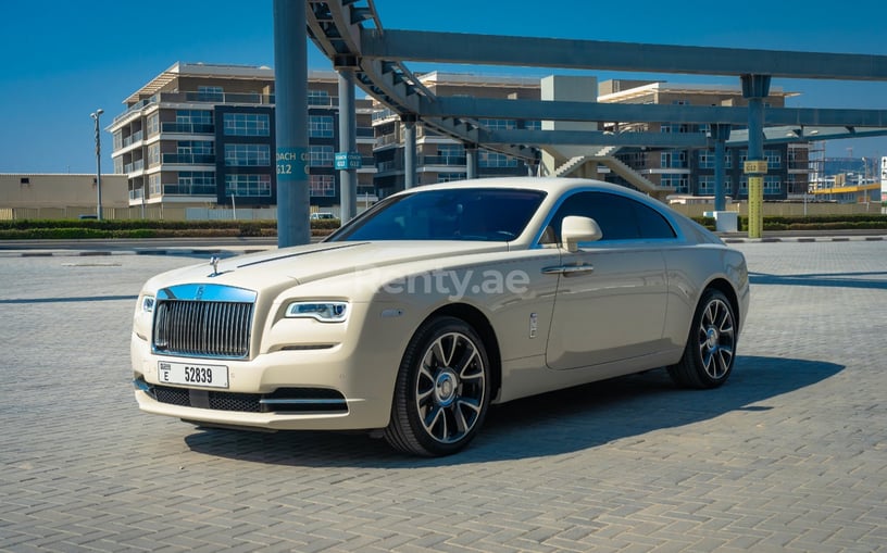 Rolls Royce Wraith (Белый), 2019 почасовая аренда в Дубай