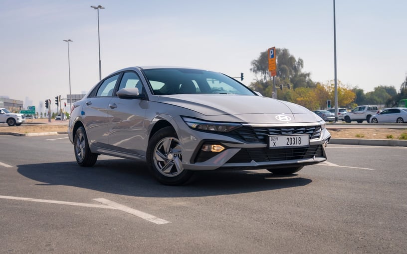 Hyundai Elantra (Grigio), 2024 in affitto a Abu Dhabi