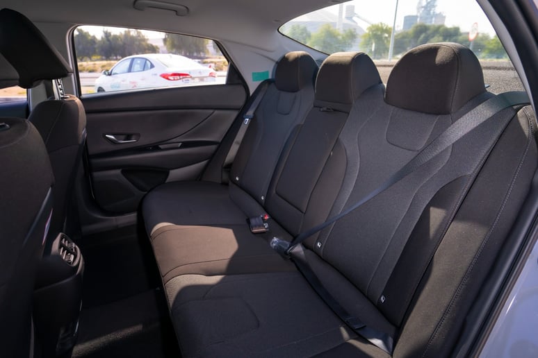 Hyundai Elantra (Grigio), 2024 in affitto a Abu Dhabi