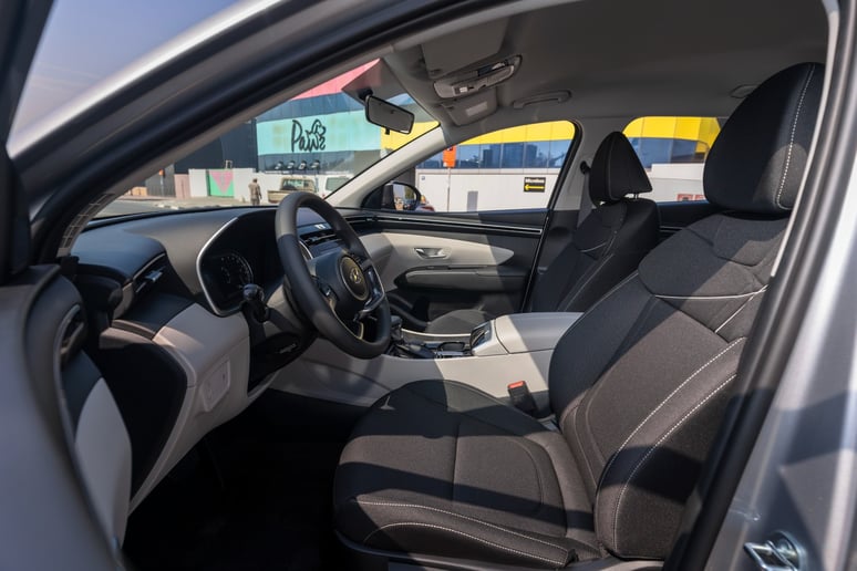 Hyundai Tucson (Silber), 2024  zur Miete in Ras Al Khaimah
