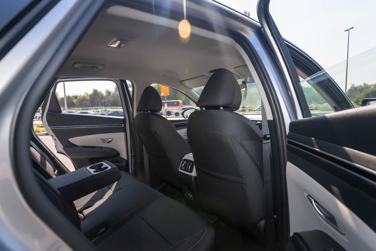 Hyundai Tucson (Silber), 2024  zur Miete in Ras Al Khaimah