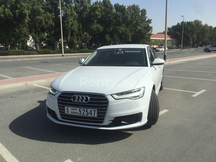 Dubai'de kiralık Audi A6 (Beyaz), 2018