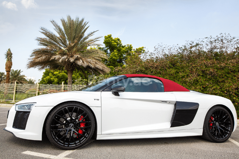 Audi R8 V10 Spyder (White), 2018 for rent in Dubai