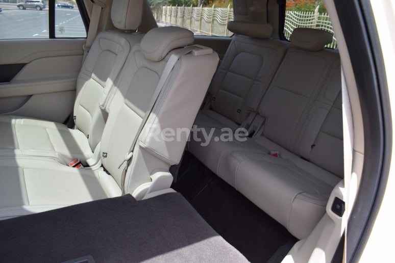 Lincoln Navigator (Beige), 2019 for rent in Dubai