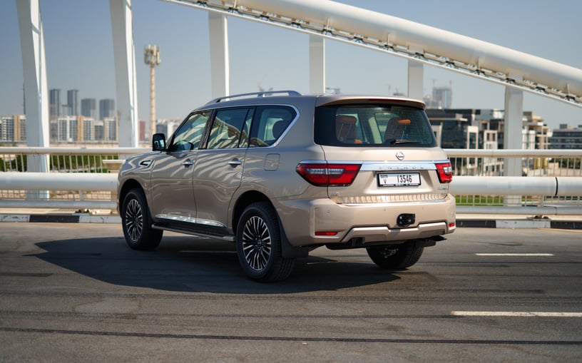 Nissan Patrol V6 (Beige), 2024 - offerte di leasing in Abu Dhabi