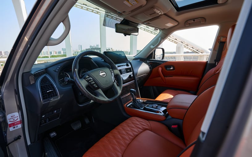 Nissan Patrol V6 (Beige), 2024 - offerte di leasing in Abu Dhabi