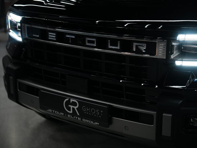 Jetour G700 (Zwart), 2025 te huur in Dubai