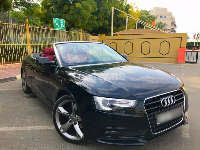 Dubai'de kiralık Audi A5 (Siyah), 2016