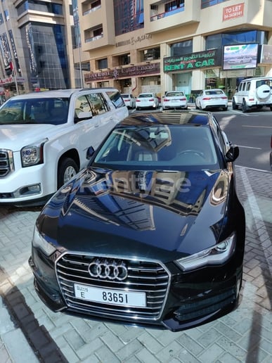 Dubai'de kiralık Audi A6 (Siyah), 2018