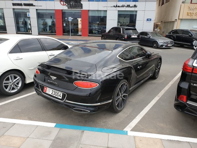 Abu Dabi'de kiralık Bentley Continental GT (Siyah), 2019