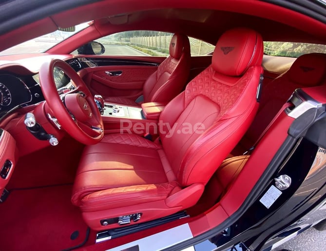 Bentley Continental GT (Negro), 2019 para alquiler en Dub&aacute;i