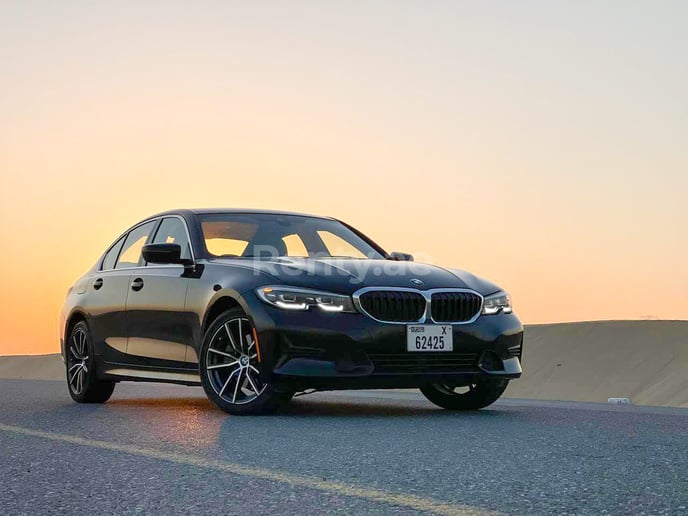 BMW 3 Series (Noir), 2019 &agrave; louer &agrave; Duba&iuml;