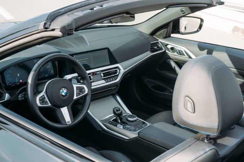 BMW 430i cabrio (Black), 2023 - leasing offers in Ras Al Khaimah
