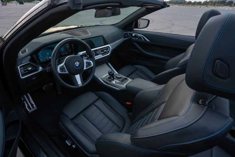 BMW 430i cabrio (Noir), 2023 - offres de bail &agrave; Duba&iuml;