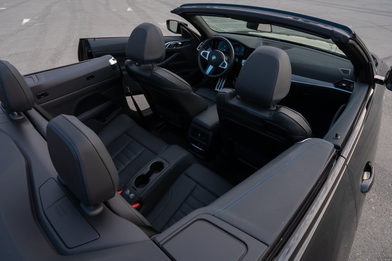 BMW 430i cabrio (Noir), 2023 - offres de bail &agrave; Duba&iuml;