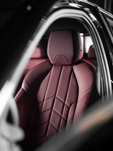 BMW 520i (Negro), 2025 para alquiler en Dub&aacute;i