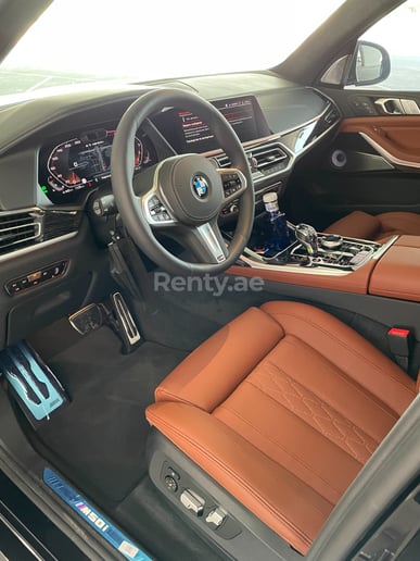 إيجار بي ام دبليو X7 M50i (أسود), 2021 في دبي