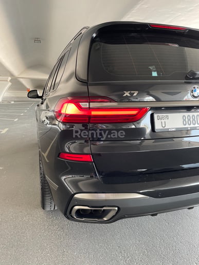 إيجار بي ام دبليو X7 M50i (أسود), 2021 في دبي