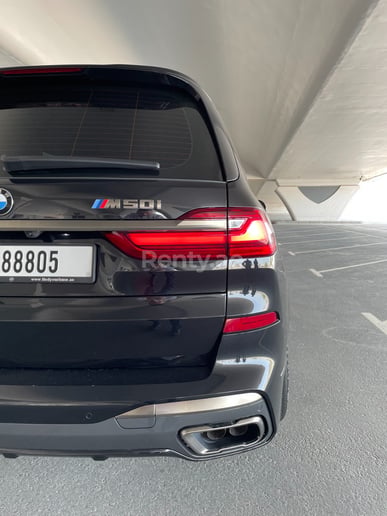 إيجار بي ام دبليو X7 M50i (أسود), 2021 في دبي