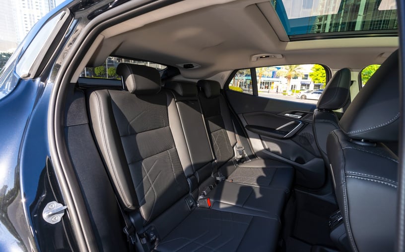 BMW X2 (Черный), 2025 для аренды в Шарджа