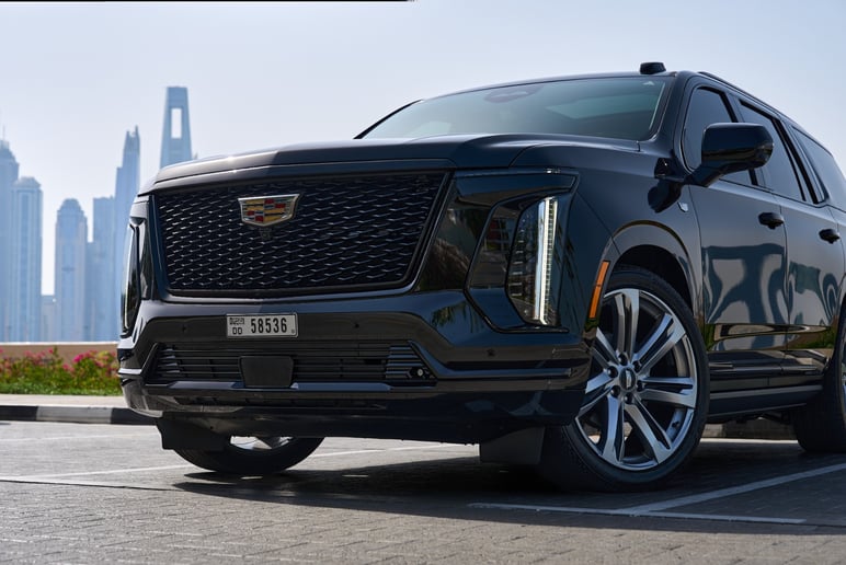 Cadillac Escalade (Noir), 2025 &agrave; louer &agrave; Ras Al Khaimah