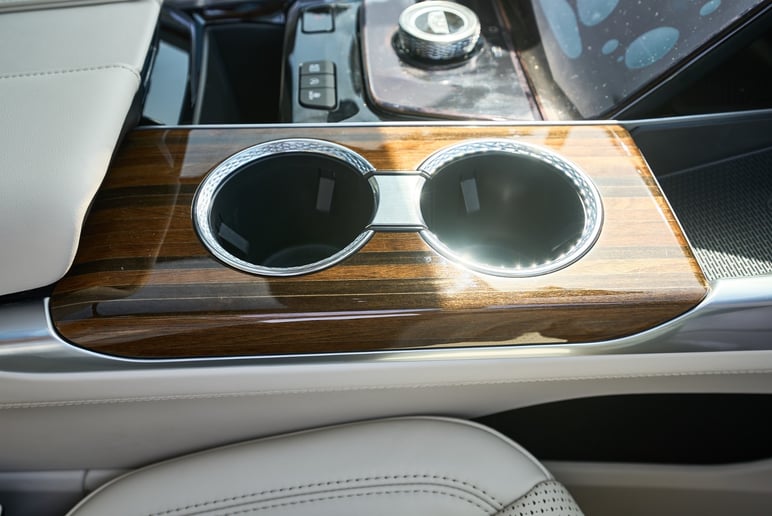 Cadillac Escalade (Noir), 2025 &agrave; louer &agrave; Ras Al Khaimah